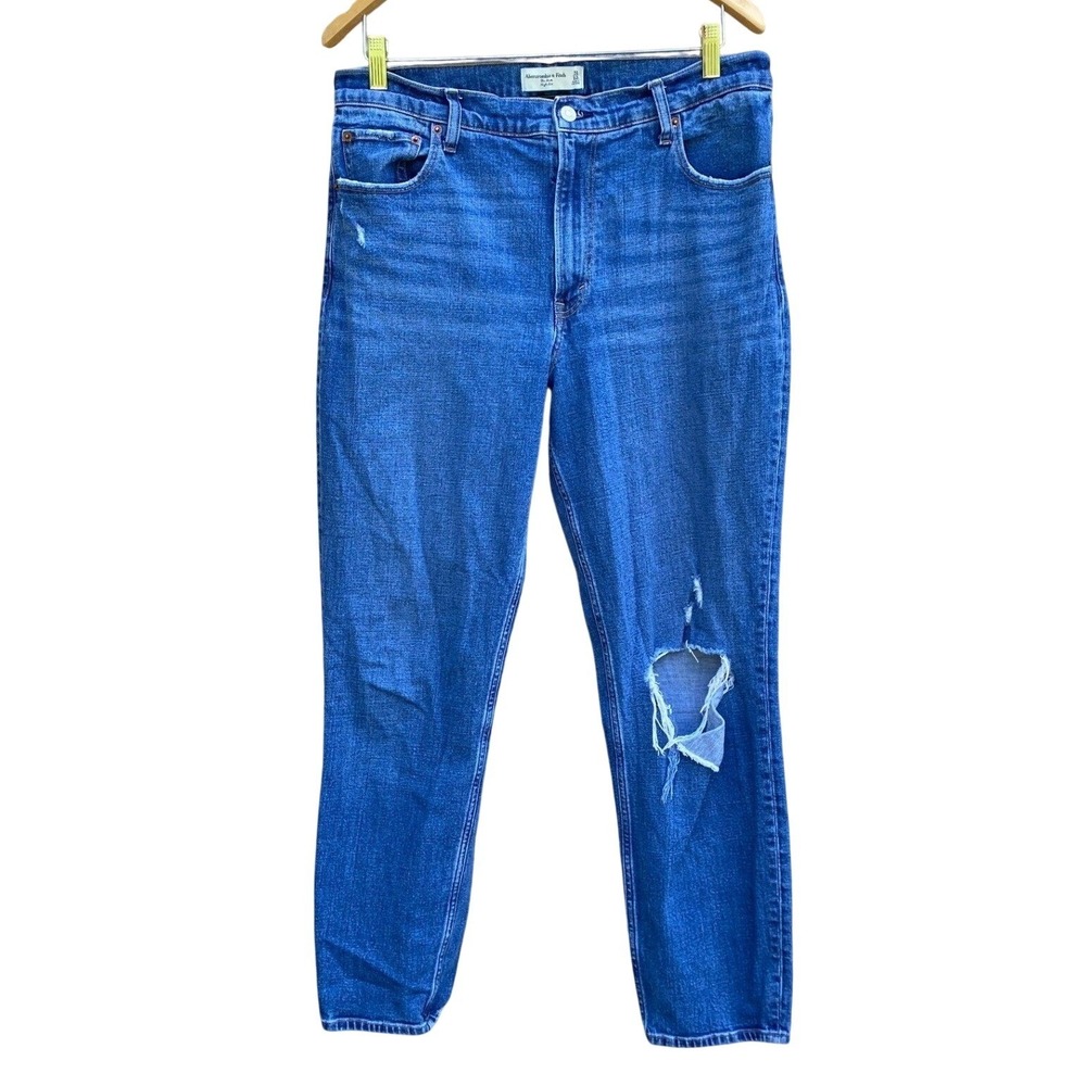 Abercrombie & Fitch The Mom High Rise Distressed Blue Jeans 31 12L Medium Wash